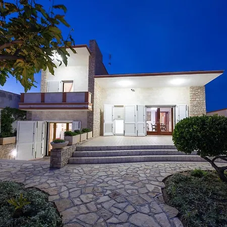 Gaia Villa