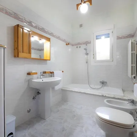 Gaia Villa *